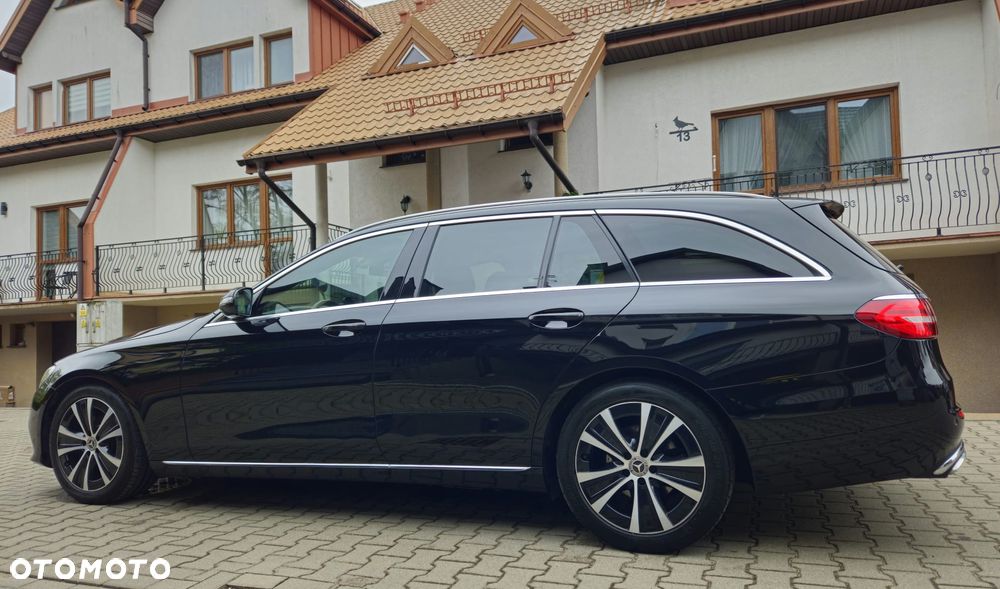 Mercedes-Benz Klasa E 220 d Avantgarde - 4