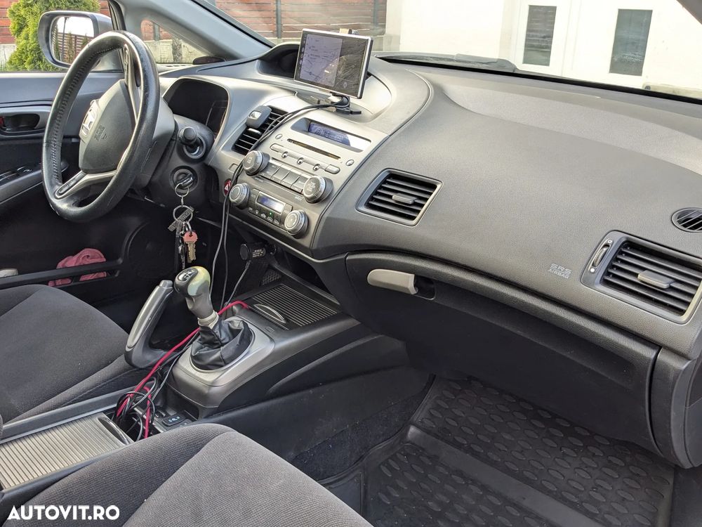 Honda Civic 1.8 TypeS Plus - 6