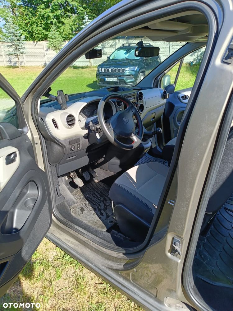 Peugeot Partner 1.6 e-HDi STT Active - 11