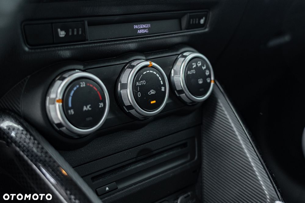 Mazda 2 1.5 Skypassion - 9