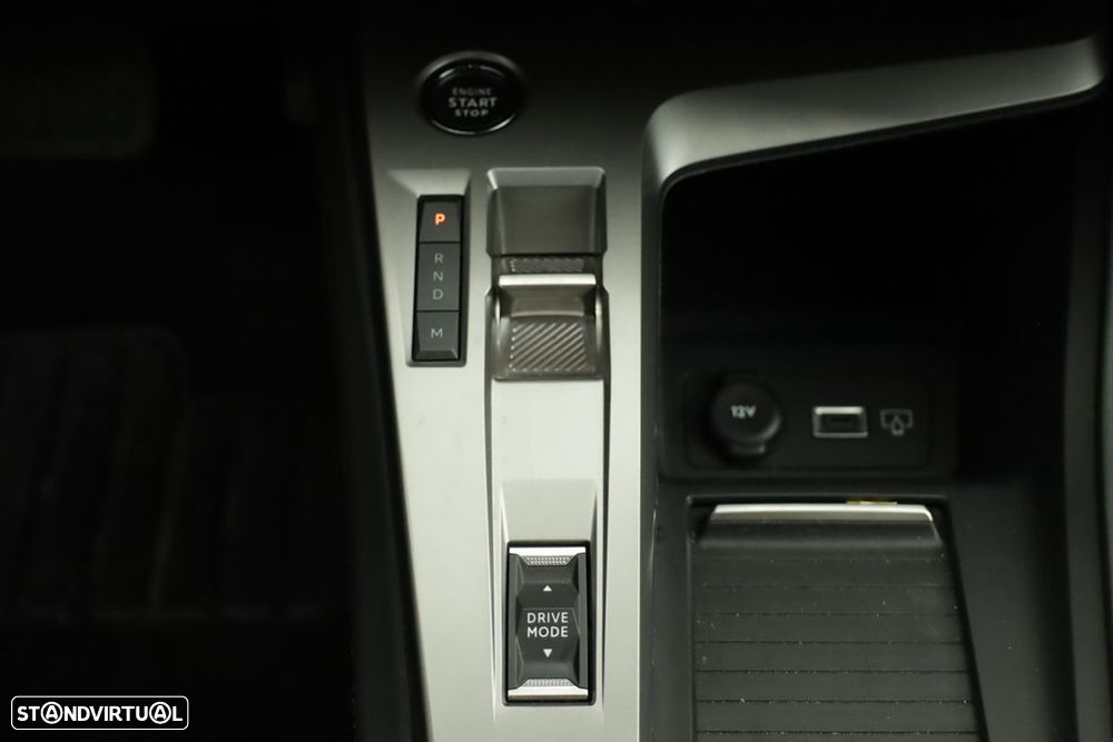 Peugeot 408 1.2 PureTech Allure EAT8 - 11