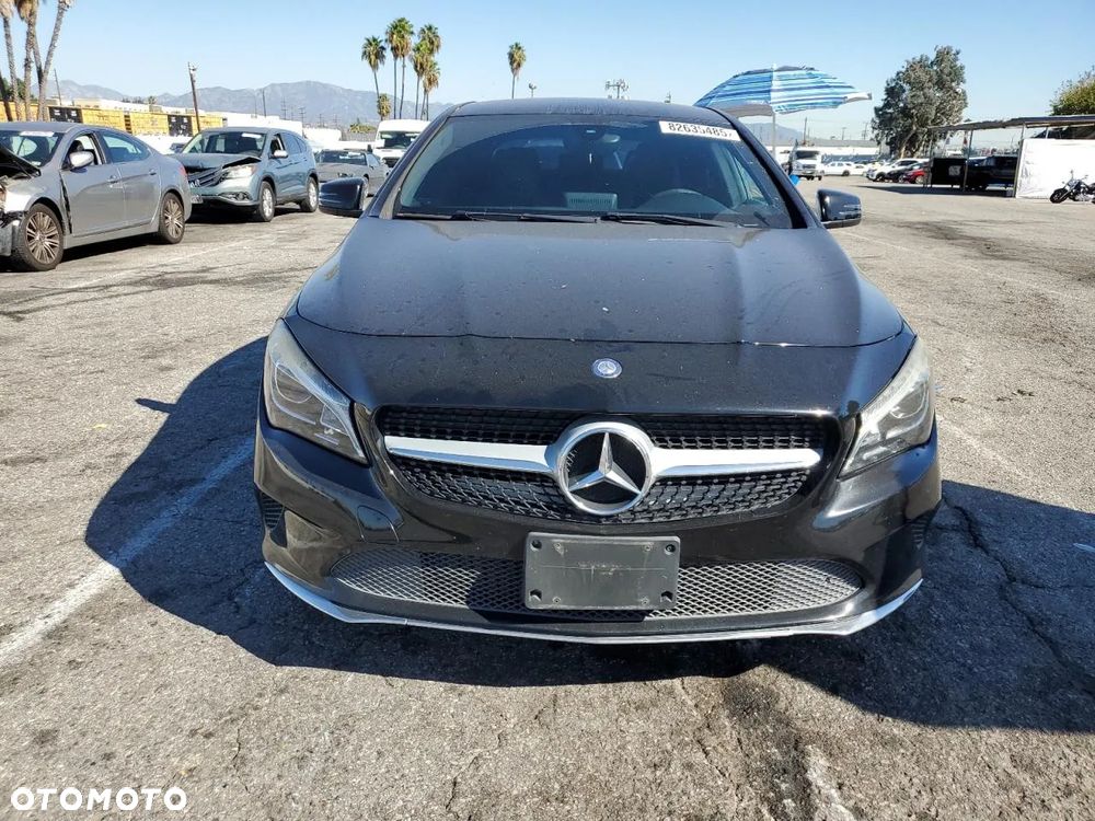 Mercedes-Benz CLA 250 7G-DCT - 6