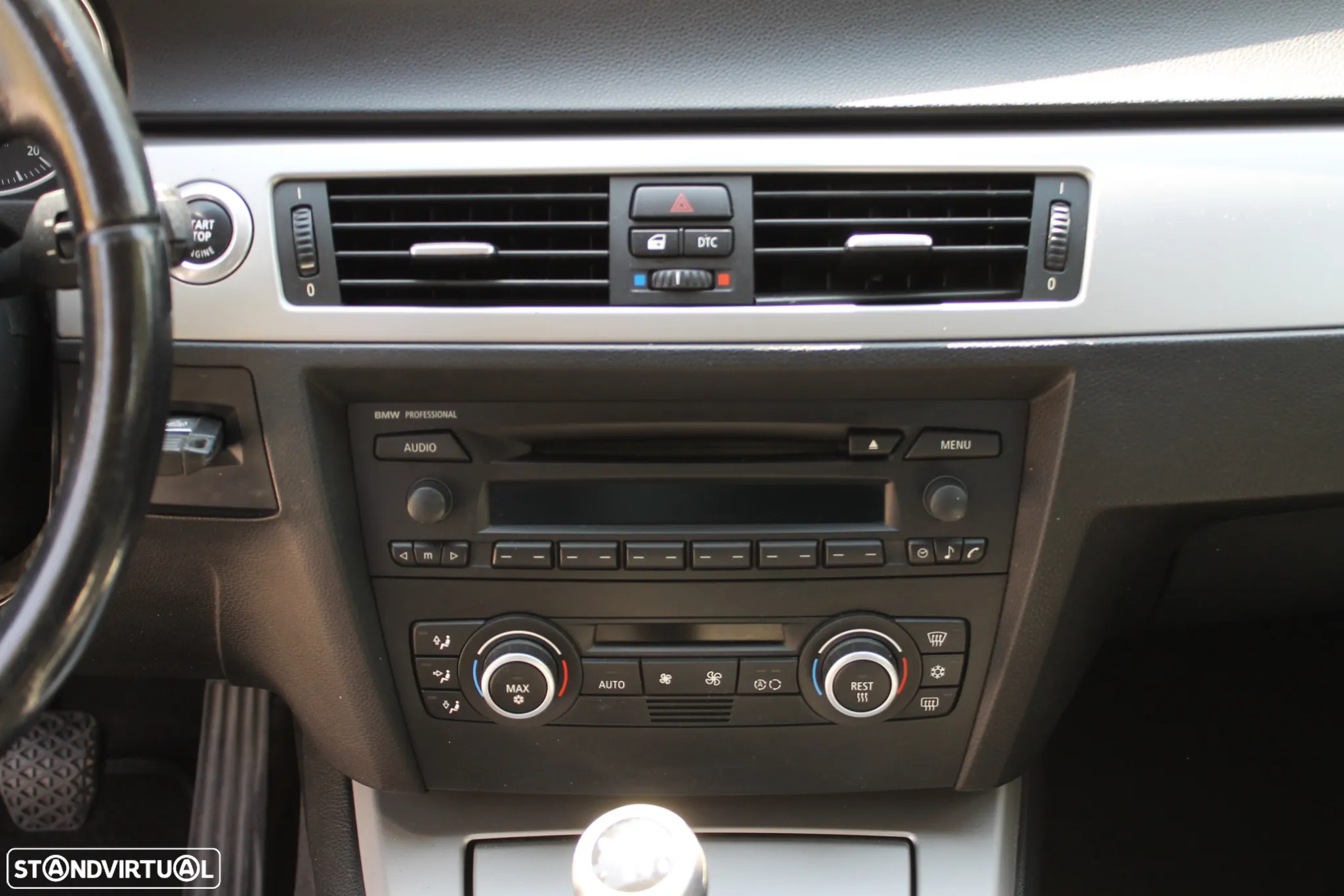 BMW 320 d Touring Exclusive - 25