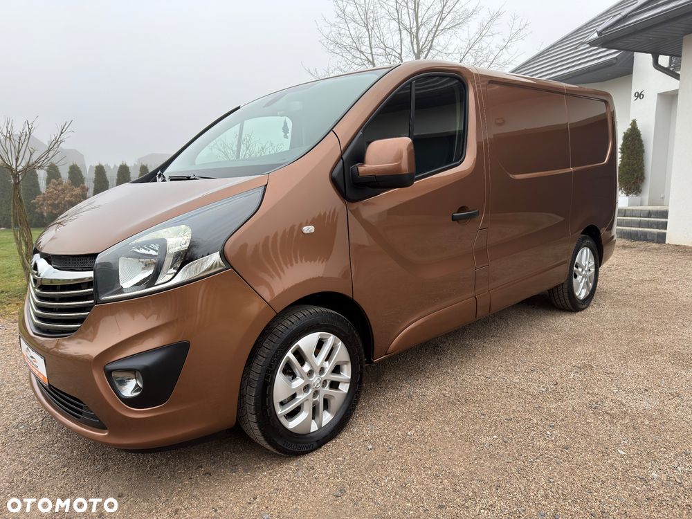 Opel Vivaro - 11