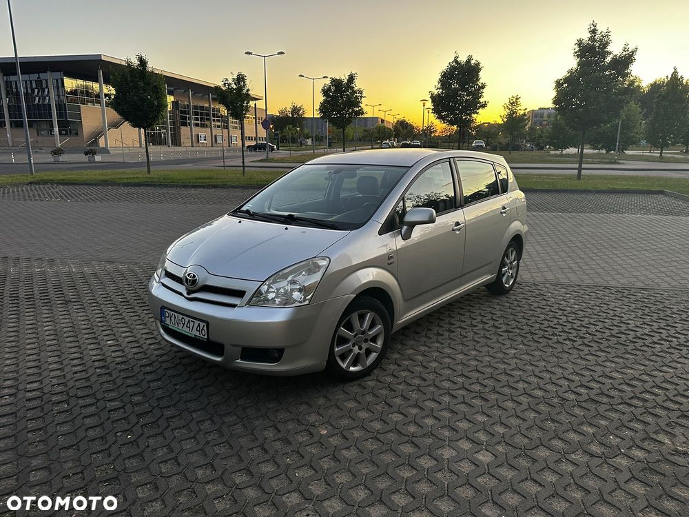 Toyota Corolla Verso 1.8 Prestige + 7os MM - 13