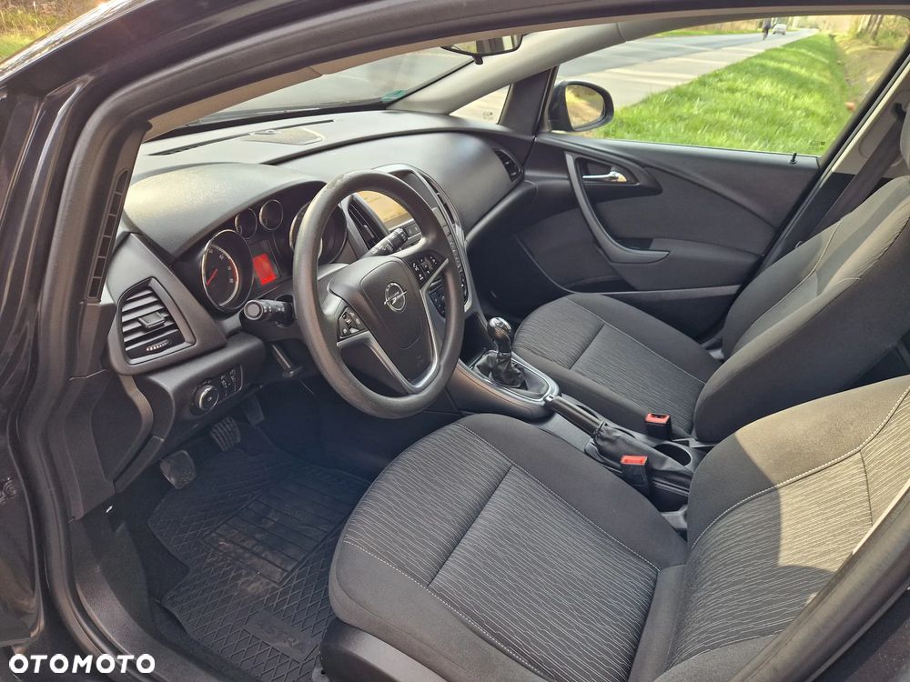 Opel Astra - 25