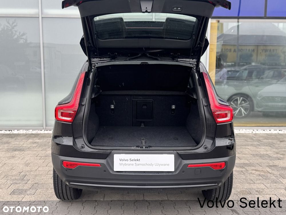 Volvo XC 40 - 33