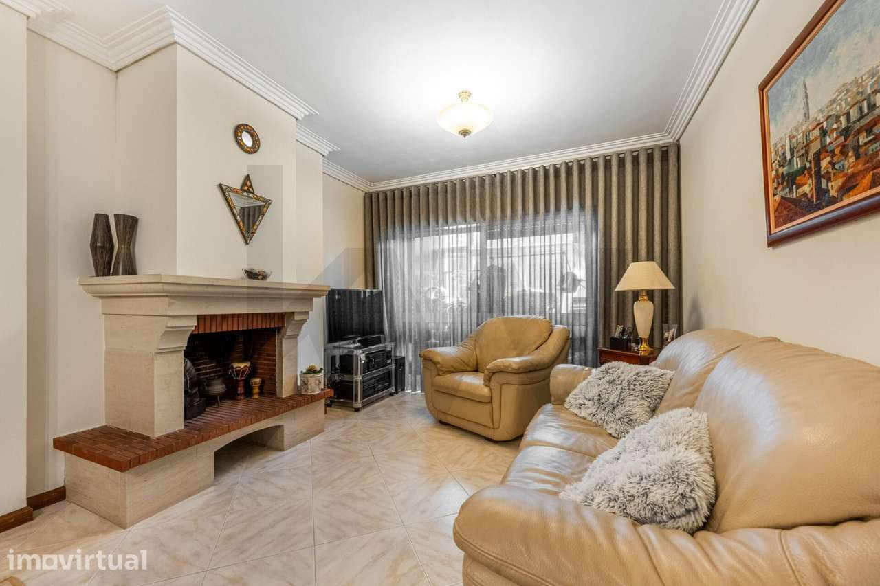 Apartamento T3 tranquilo e central - Varandas, Elevador e Garagem - Sa - Grande imagem: 2/30