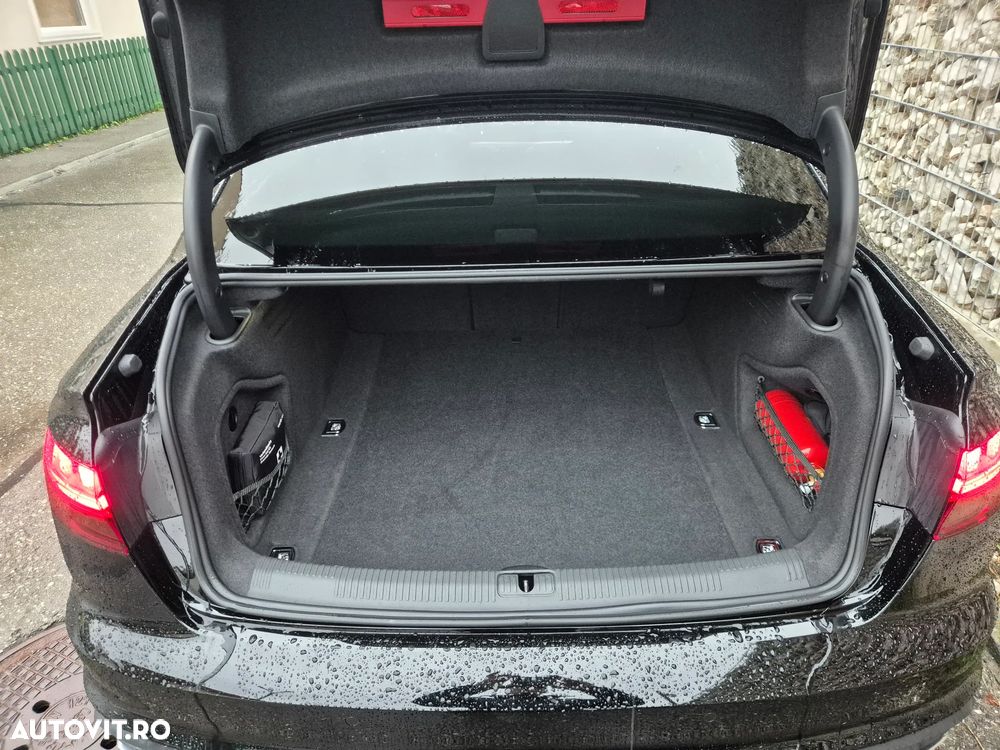 Audi A4 35 TFSI S tronic MHEV Advanced - 10