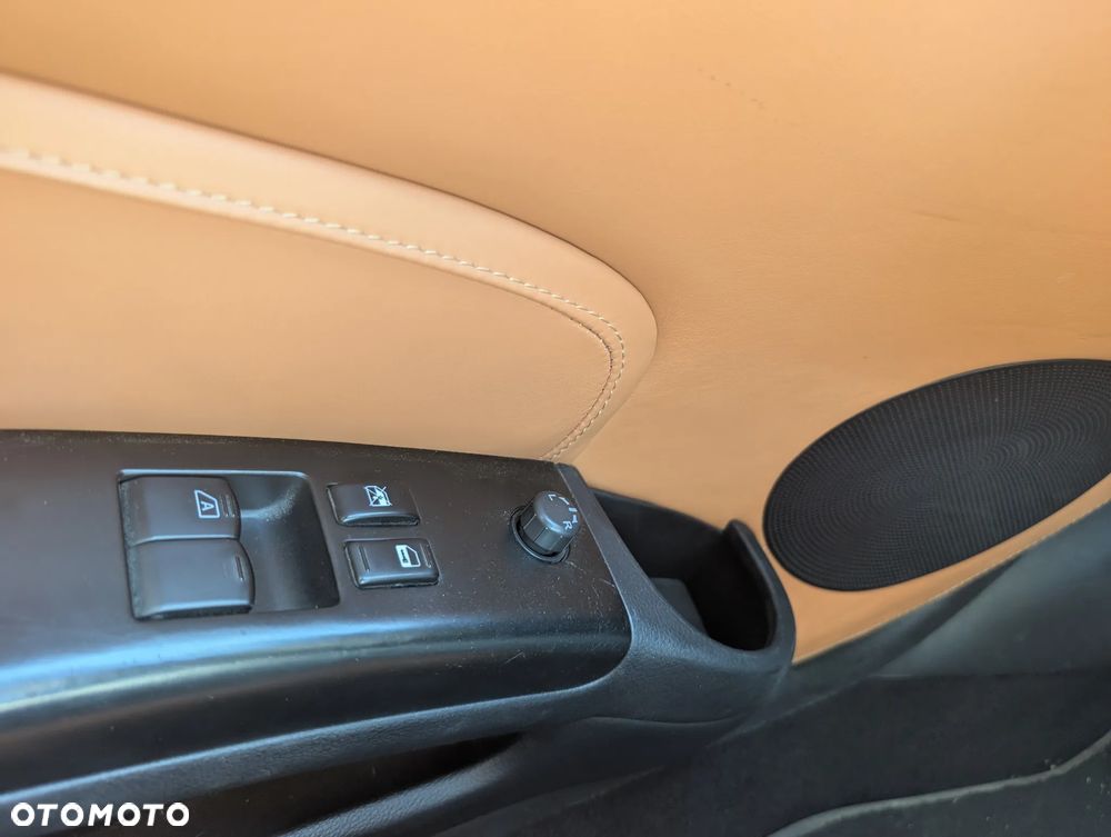 Nissan 350 Z 3.5 V6 - 18