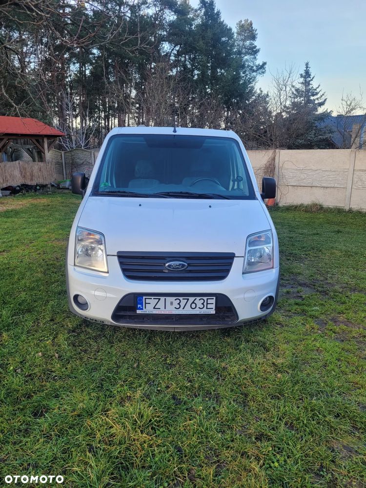 Ford Turneo Connect - 2