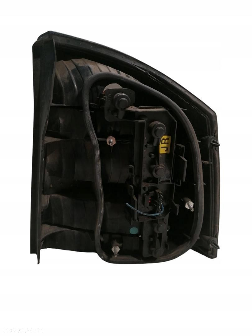 LAMPA LEWA TYLNA TYŁ OPEL VECTRA C GTS HB - 3