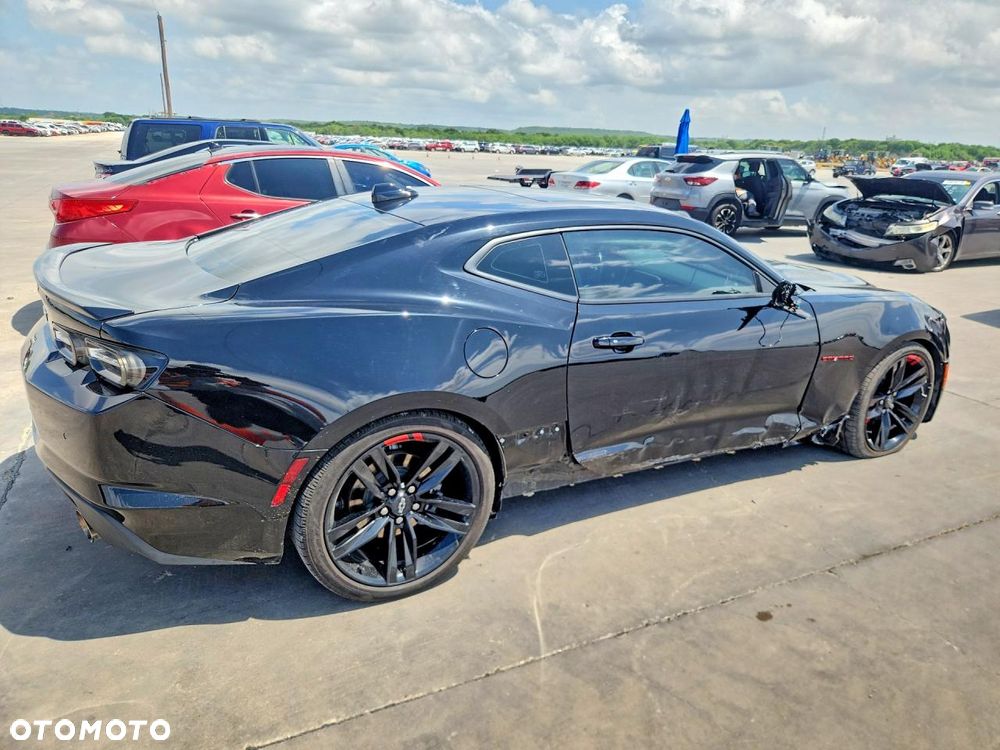 Chevrolet Camaro - 4