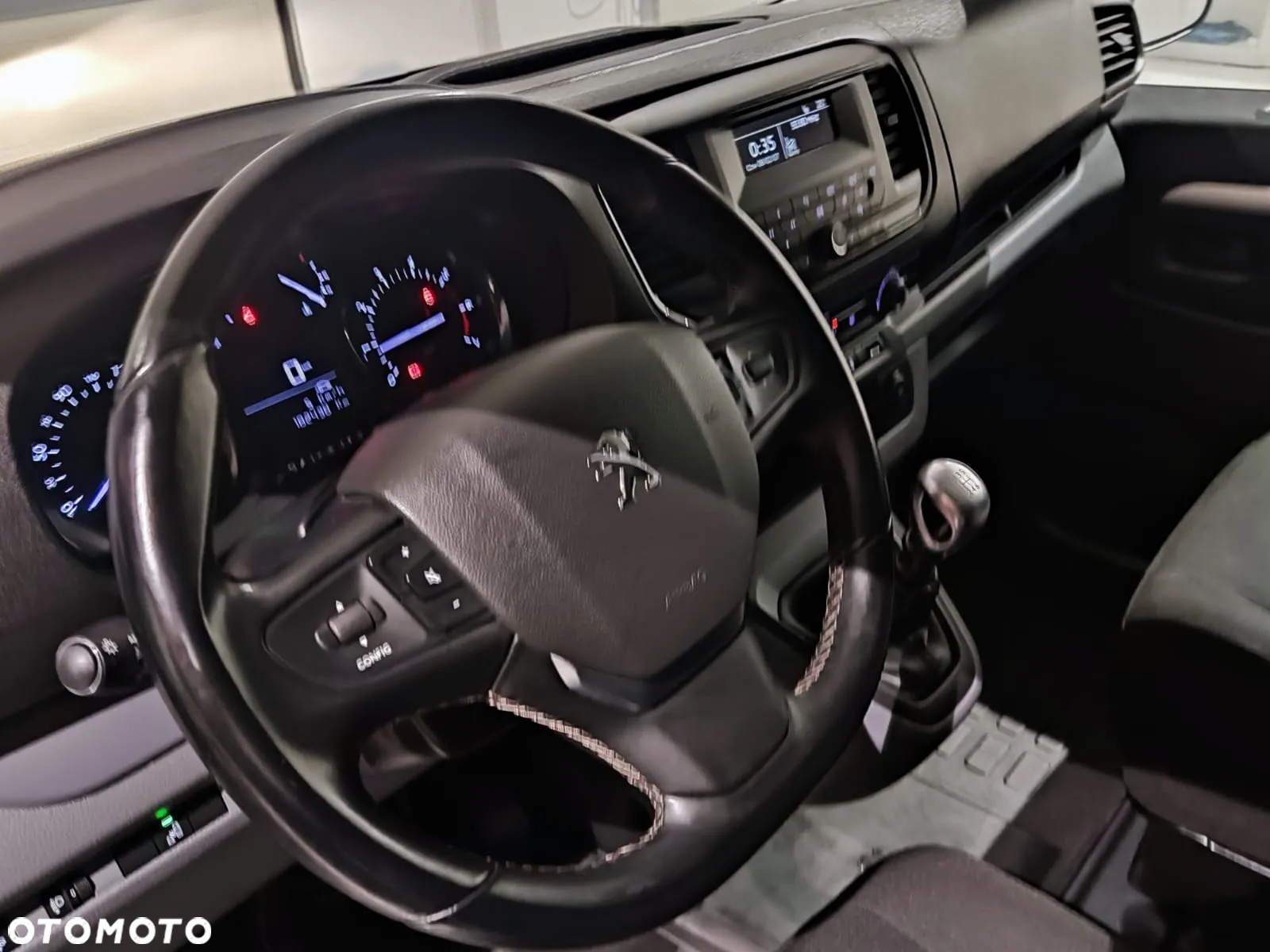 Peugeot EXPERT - 9
