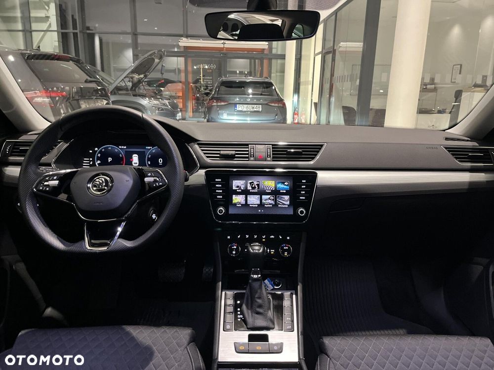 Skoda Superb 2.0 TDI SCR Ambition DSG - 10