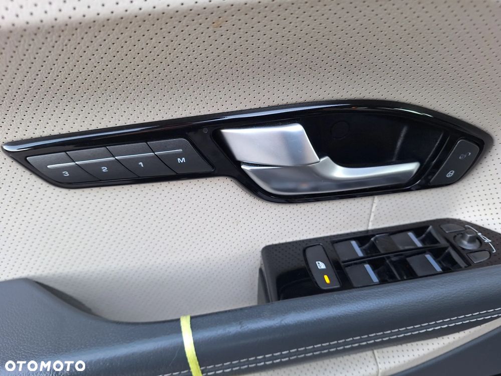 Land Rover Range Rover Evoque SD4 Black Dynamic - 14