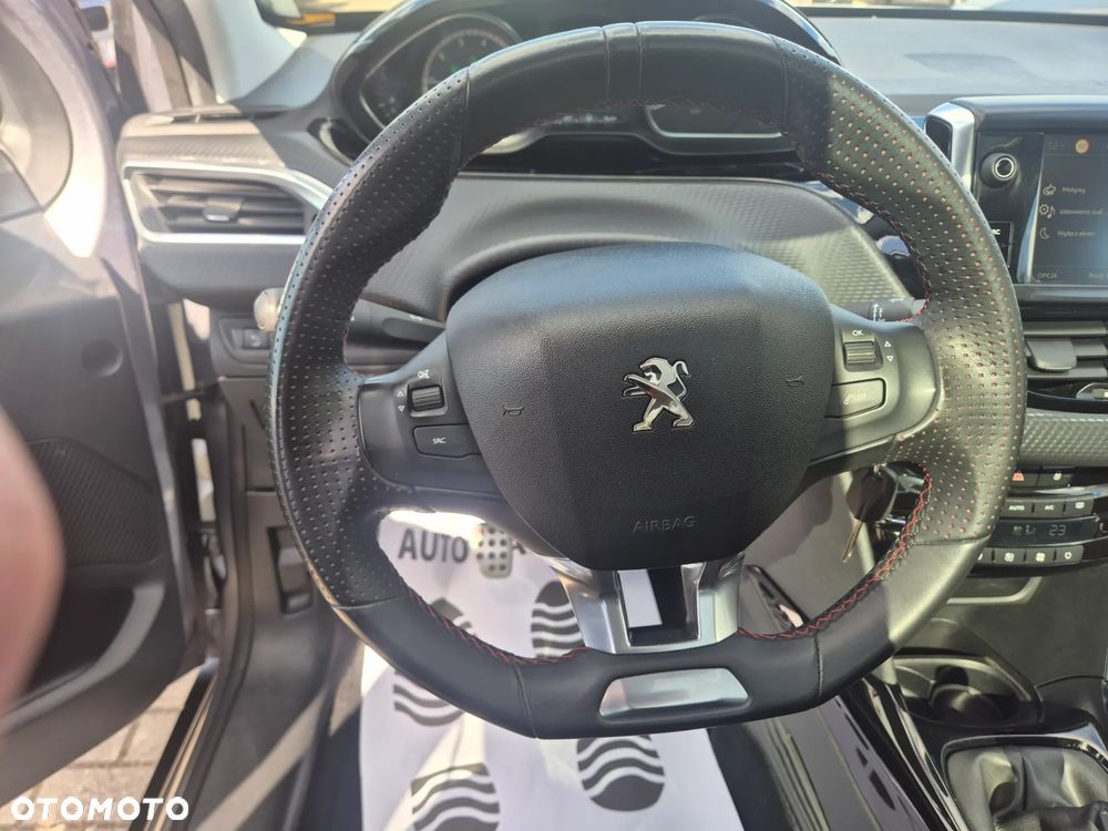 Peugeot 2008 PureTech 110 Stop&Start GT-Line Edition - 13