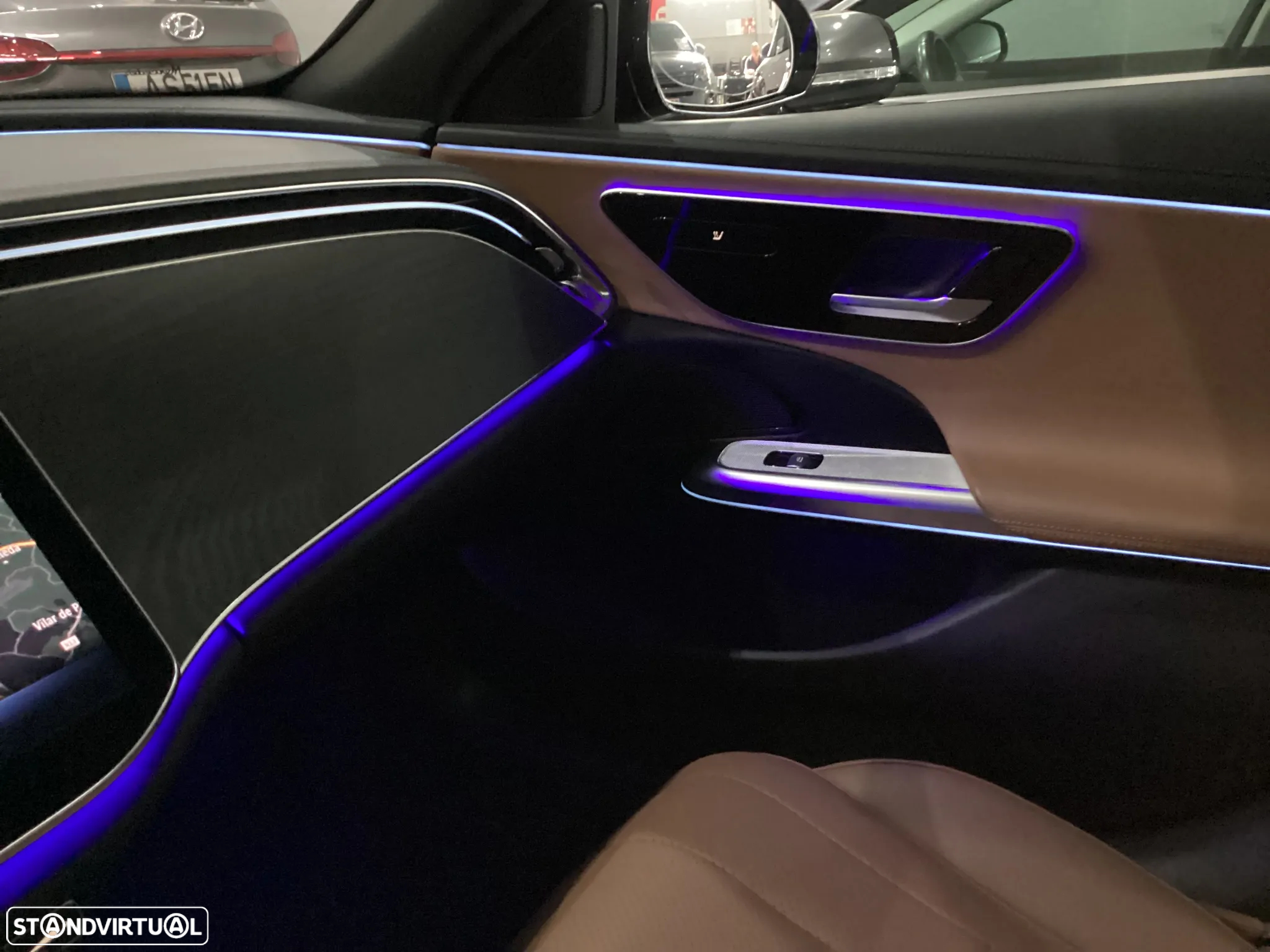 Mercedes-Benz E 300 e AMG Line - 21
