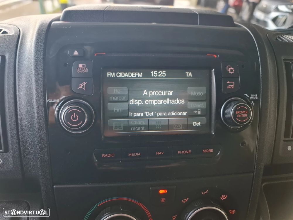 Peugeot BOXER 2.0 Blue-Hdi L1H1 *GPS/Ac/ IVA DEDUTÍVEL - 34