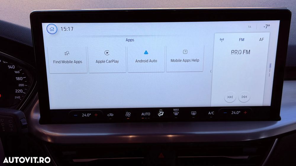 Ford Focus 1.0 EcoBoost Titanium - 27