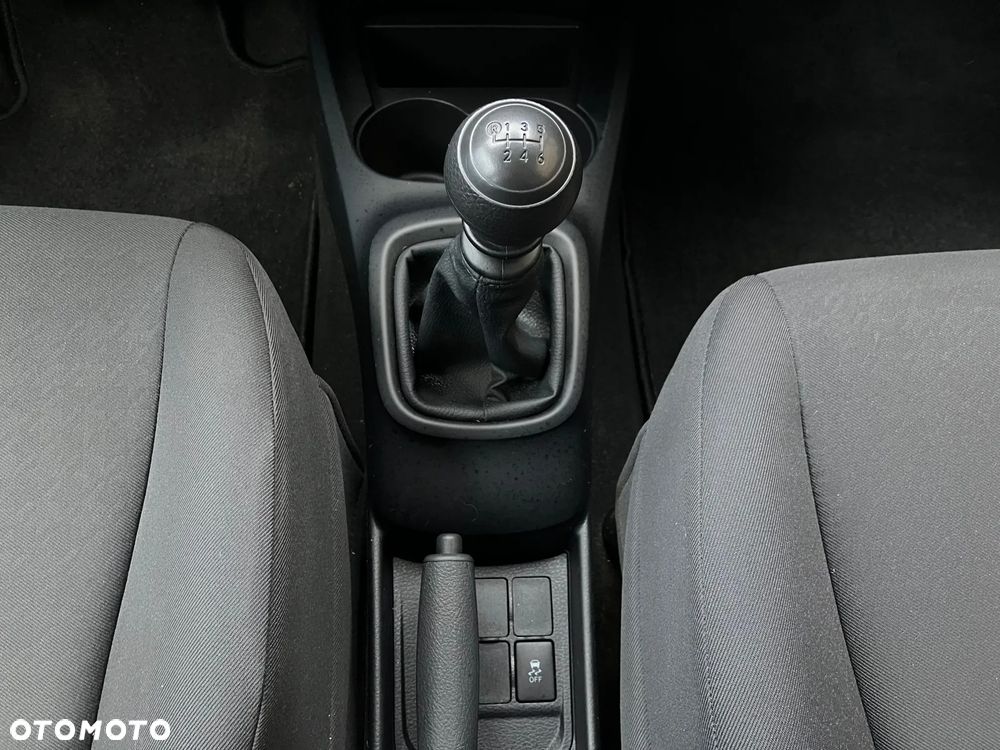 Toyota Yaris 1.5 Active - 20