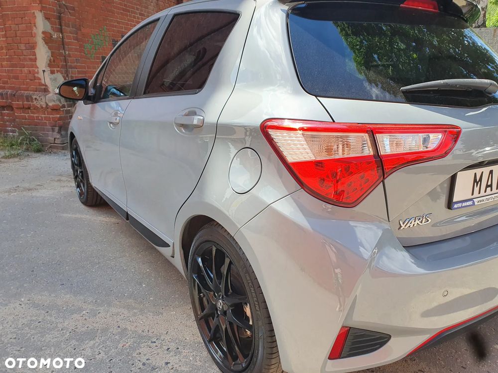 Toyota Yaris 1.5 VVT-i GR Sport - 7