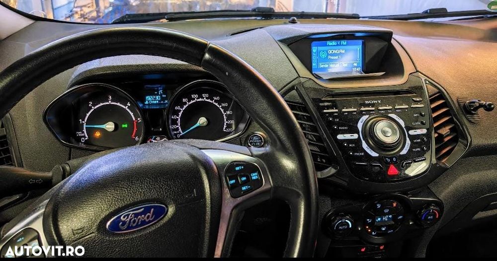 Ford EcoSport - 1