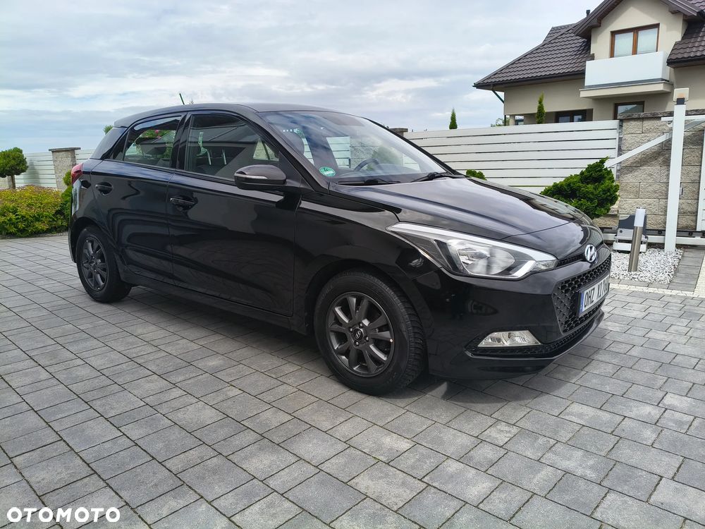 Hyundai i20 blue 1.2 Style - 12