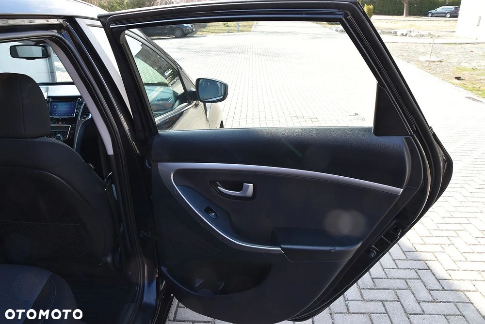 Hyundai i30 - 18