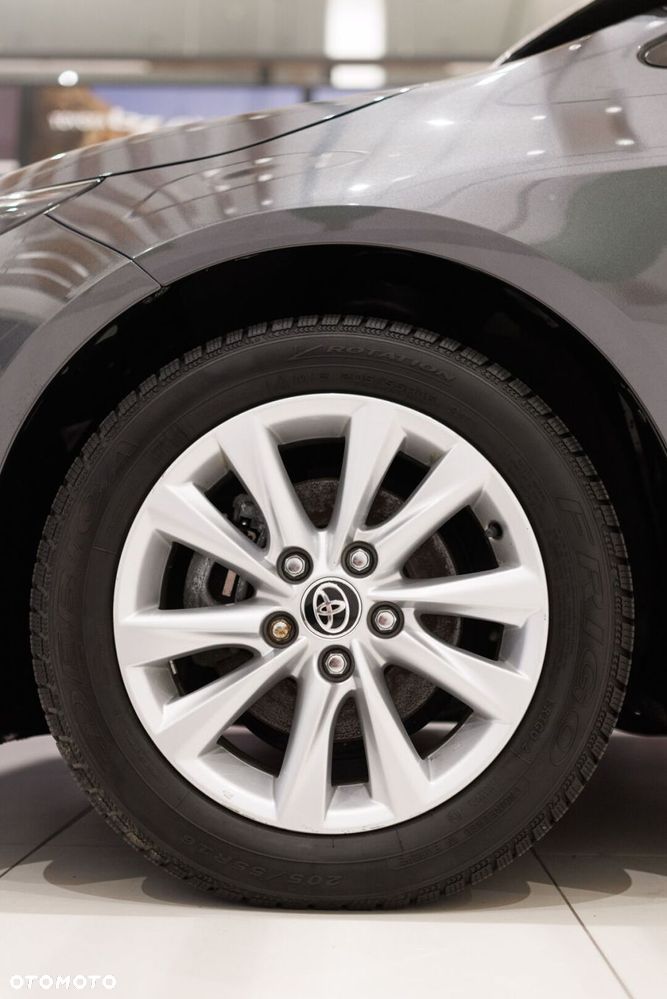 Toyota Corolla 1.8 Hybrid Comfort - 16