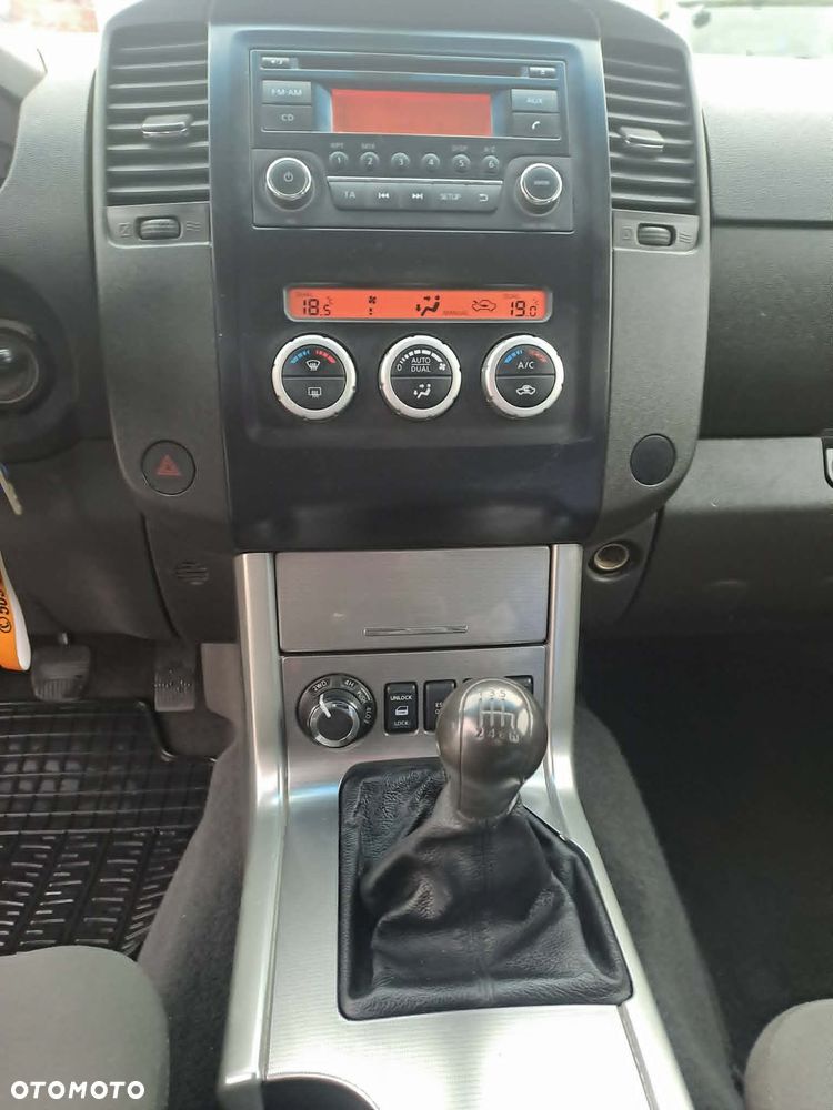 Nissan Navara - 16