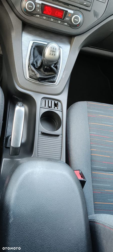 Ford Focus C-Max 1.6 TDCi Futura - 11