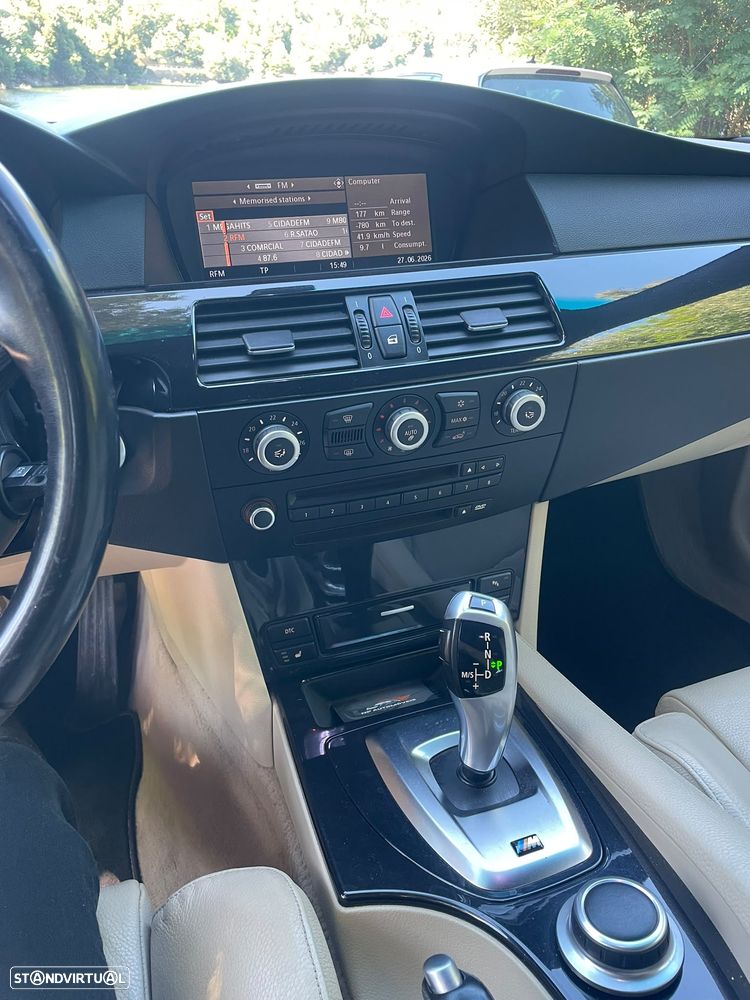 BMW 520 d Aut. Edition Sport - 14