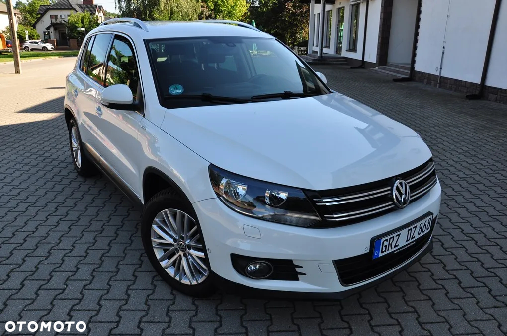 Volkswagen Tiguan 2.0 TDI DPF BlueMotion Technology Cup Sport & Style - 20
