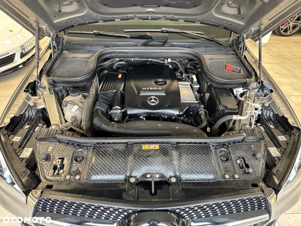 Mercedes-Benz GLE - 33