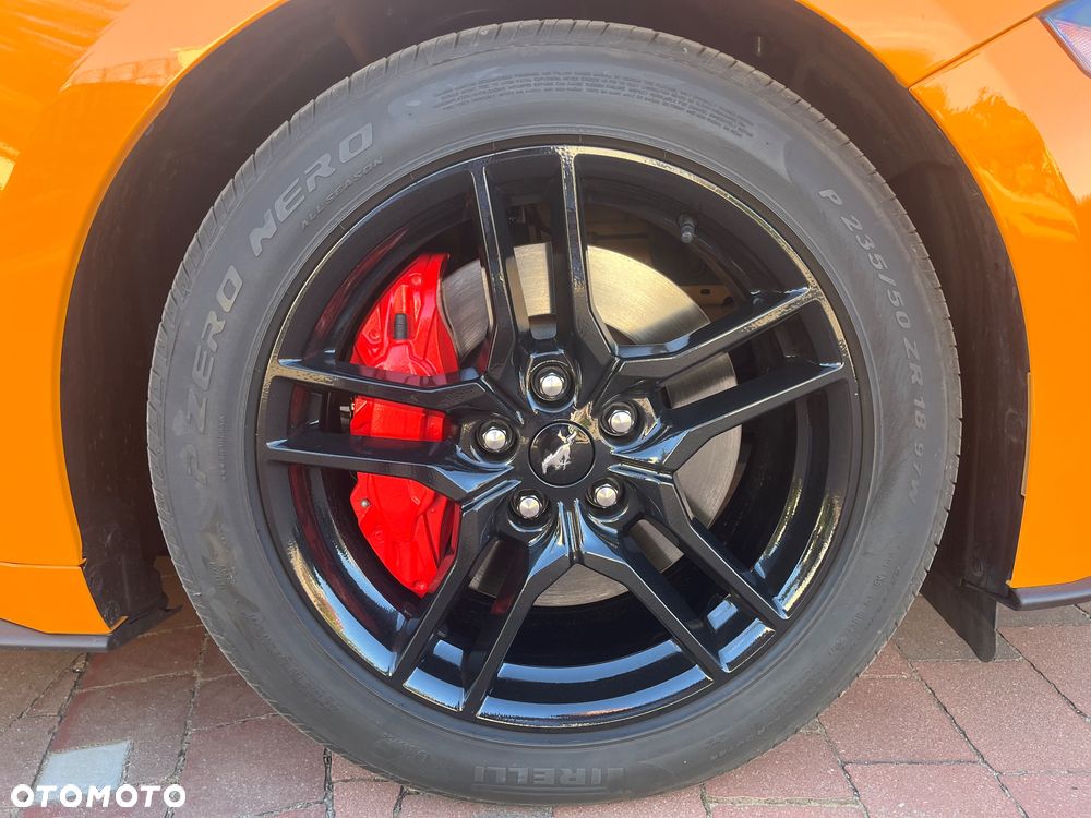 Ford Mustang - 10