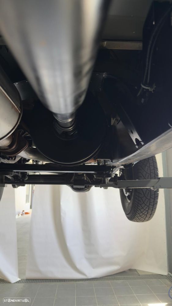 Land Rover Defender 110 DPF SE - 20