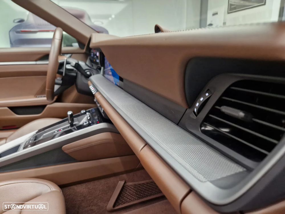 Porsche 911 (992) Carrera S Cabriolet PDK - 31