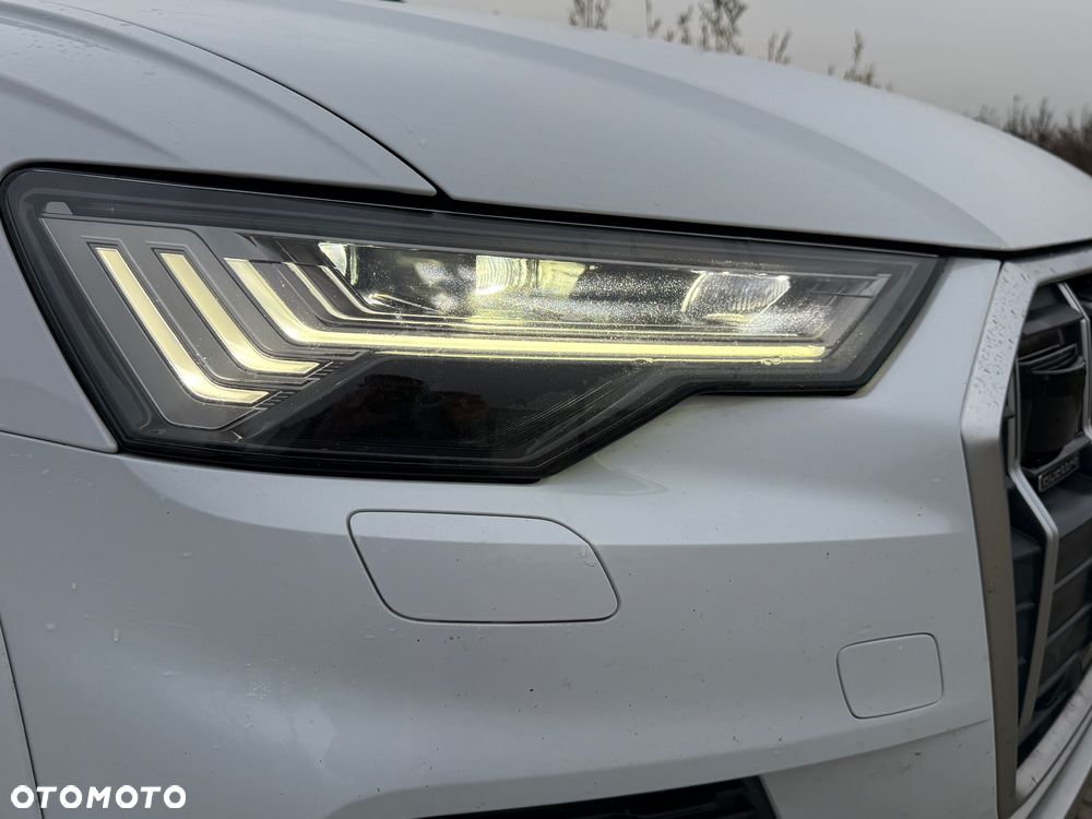 Audi A6 Allroad - 36