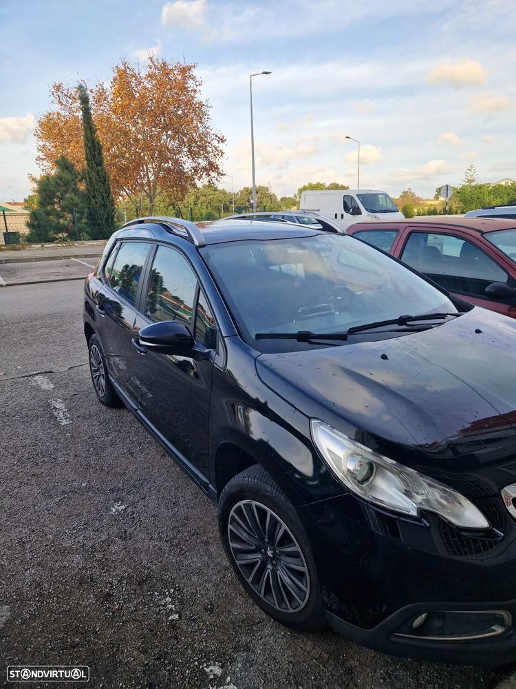 Peugeot 2008 PureTech 82 Allure - 1