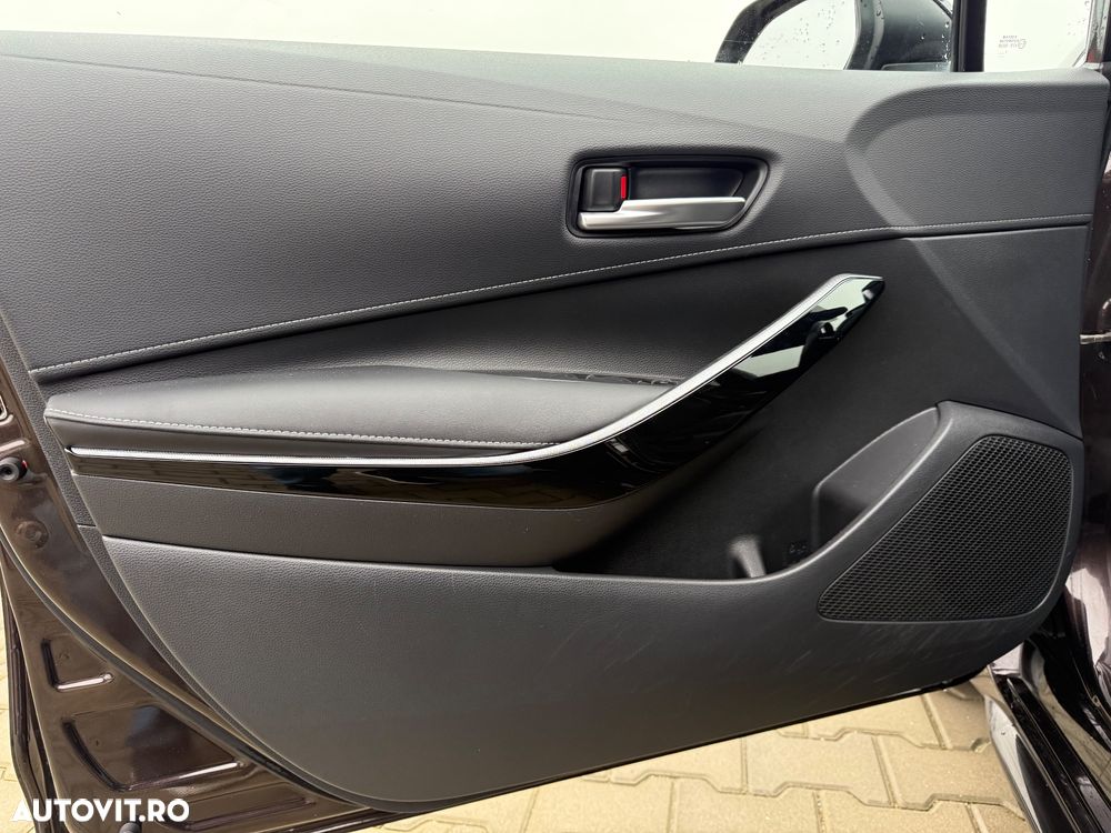 Toyota Corolla 1.8 HSD Exclusive interior Gri - 15