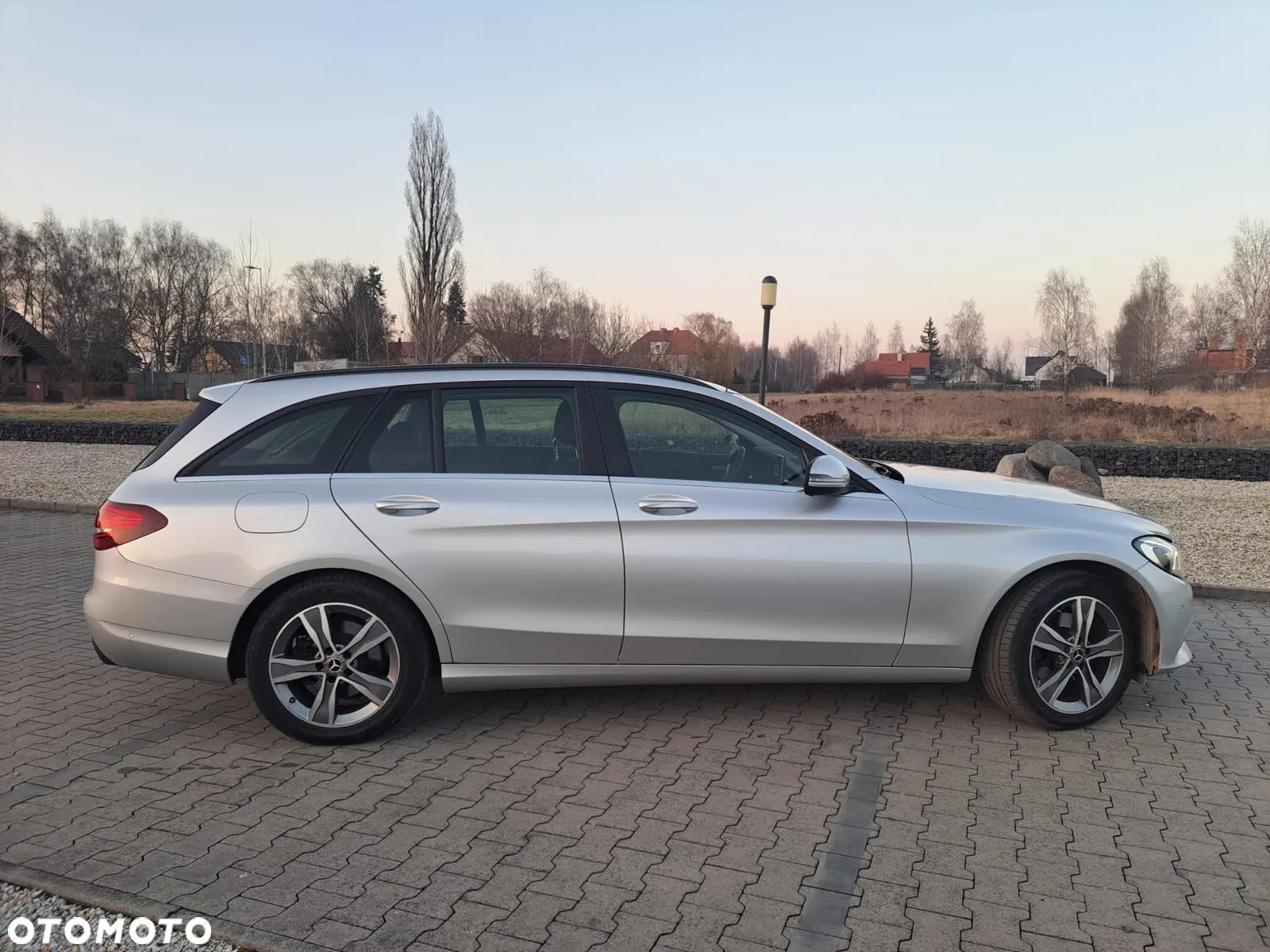 Mercedes-Benz Klasa C 220 d 9G-TRONIC - 6