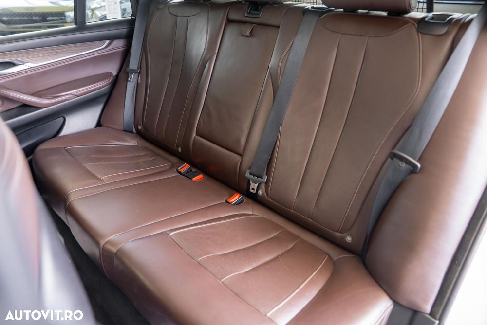 BMW X5 xDrive40d - 24