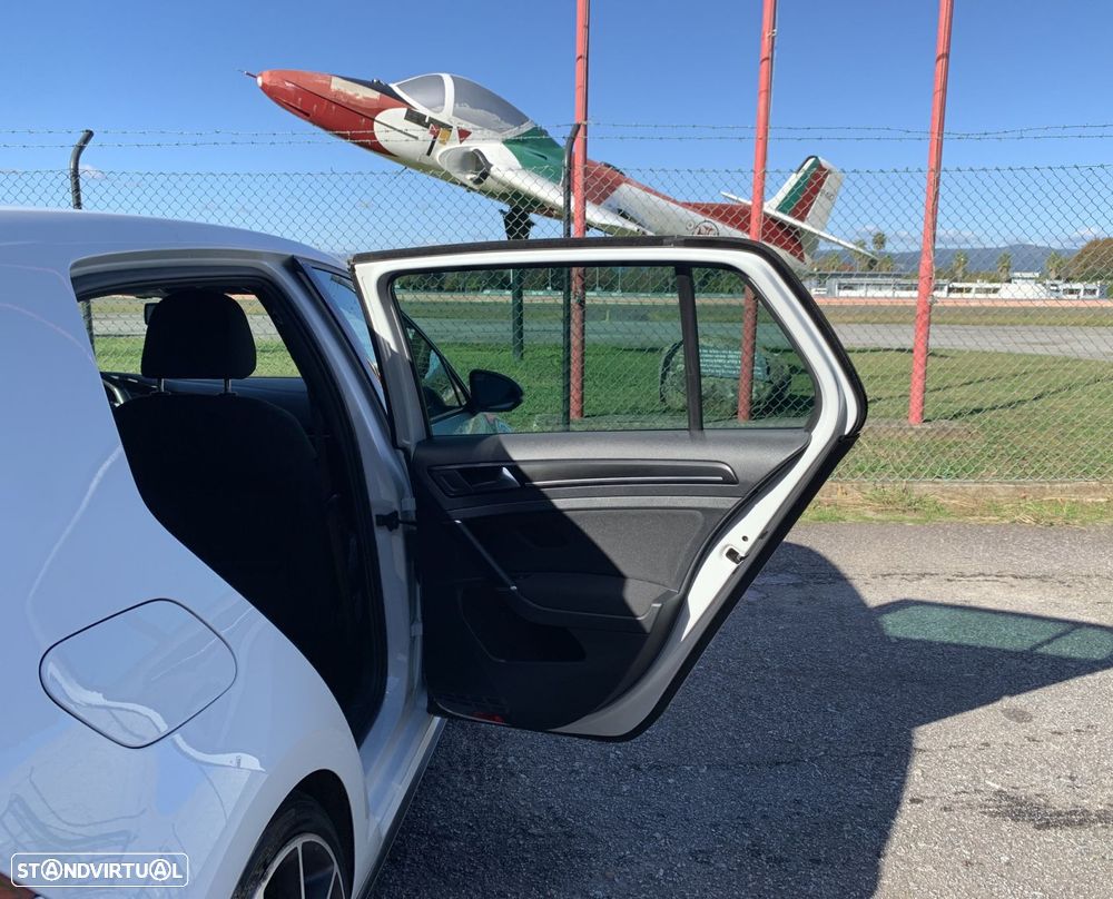 VW Golf 2.0 TSi GTi - 48