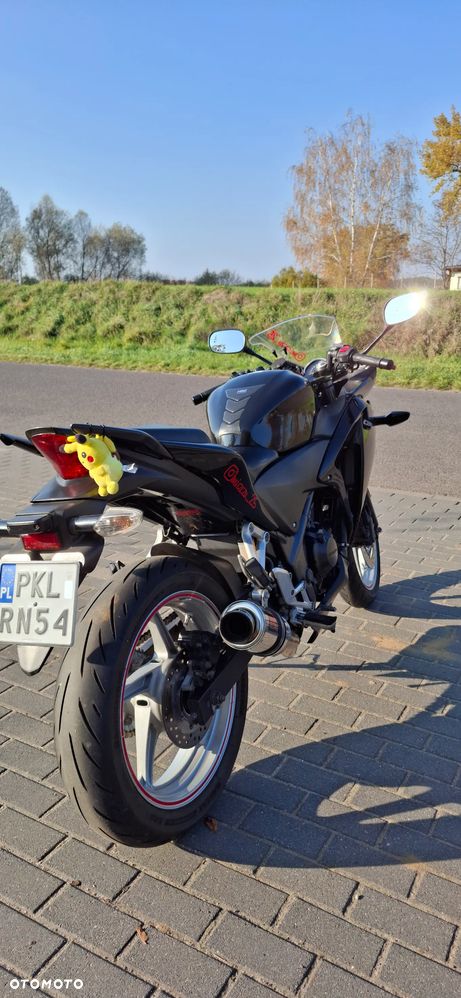 Honda CBR - 7