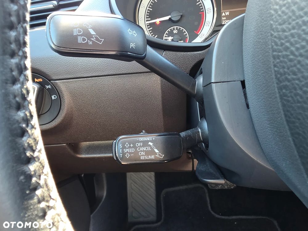 Skoda Octavia 2.0 TDI 4x4 DSG L&K - 17