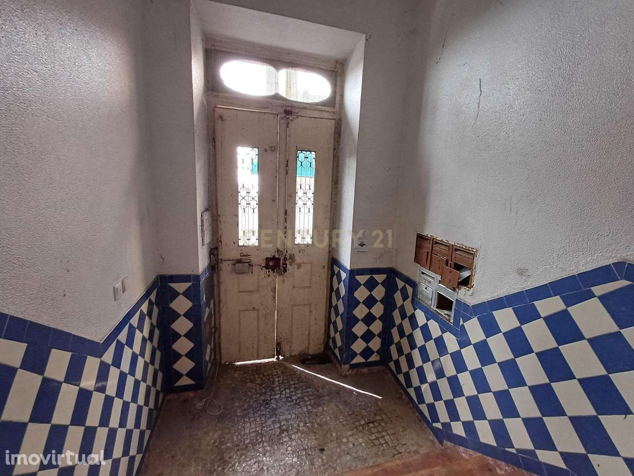 Prédio em Propriedade Horizontal | 5 Frações | Rua das Farinhas – Lisb - Grande imagem: 5/12