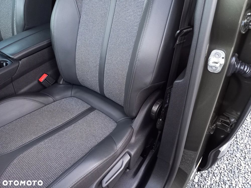 Peugeot 3008 BlueHDi 130 Stop & Start Allure Business-Paket - 34