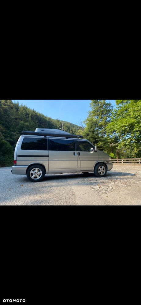 Volkswagen Caravelle - 14