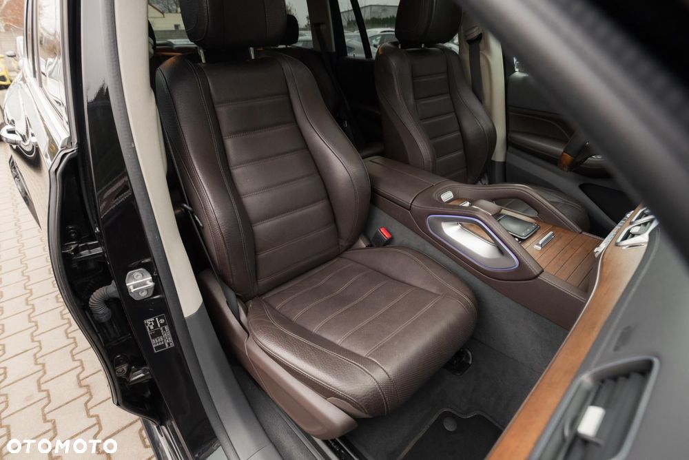 Mercedes-Benz GLS - 15